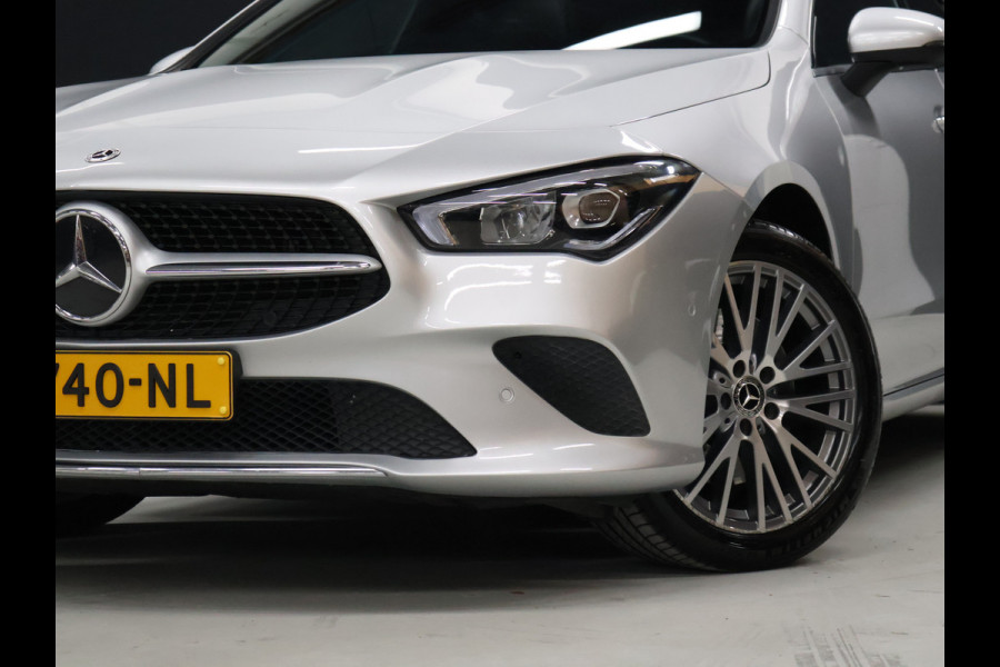 Mercedes-Benz CLA-Klasse 250 e Luxury Line [SCHUIFKANTELDAK, APPLE CARPLAY, ANDROID, VOL LEDER, STOELVERWARMING, CAMERA, PDC 360, CRUISE, CLIMATE, NIEUWSTAAT]