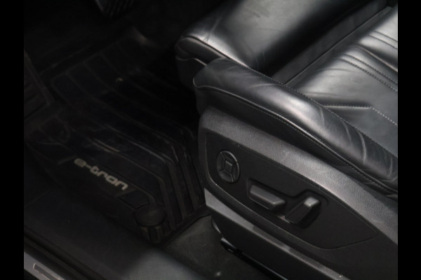 Audi e-tron e-tron 55 quattro advanced 95 kWh [SCHUIFKANTELDAK, BANG & OLUFSEN, MEMORY SEATS, AFNEEMBARE TREKHAAK, APPLE CARPLAY, ANDROID, HEAD-UP, 360 CAMERA, ADAPTIVE CRUISE, CLIMATE, NIEUWSTAAT]
