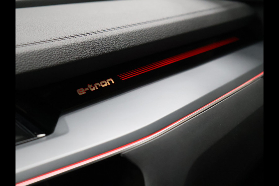 Audi e-tron e-tron 55 quattro advanced 95 kWh [SCHUIFKANTELDAK, BANG & OLUFSEN, MEMORY SEATS, AFNEEMBARE TREKHAAK, APPLE CARPLAY, ANDROID, HEAD-UP, 360 CAMERA, ADAPTIVE CRUISE, CLIMATE, NIEUWSTAAT]