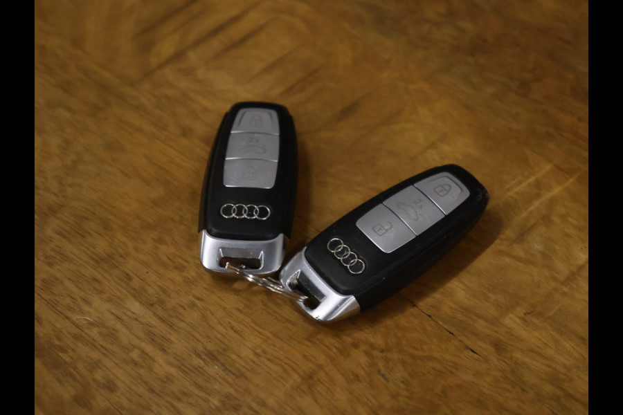 Audi e-tron e-tron 55 quattro advanced 95 kWh [SCHUIFKANTELDAK, BANG & OLUFSEN, MEMORY SEATS, AFNEEMBARE TREKHAAK, APPLE CARPLAY, ANDROID, HEAD-UP, 360 CAMERA, ADAPTIVE CRUISE, CLIMATE, NIEUWSTAAT]