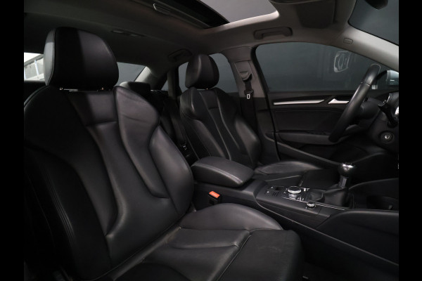 Audi A3 Limousine 35 TFSI CoD Pro Line [SCHUIFKANTELDAK, STOELVERWARMING, CAMERA, PDC V+A, VOL LEDER, CRUISE, BLUETOOTH, CLIMATE, NIEUWSTAAT]