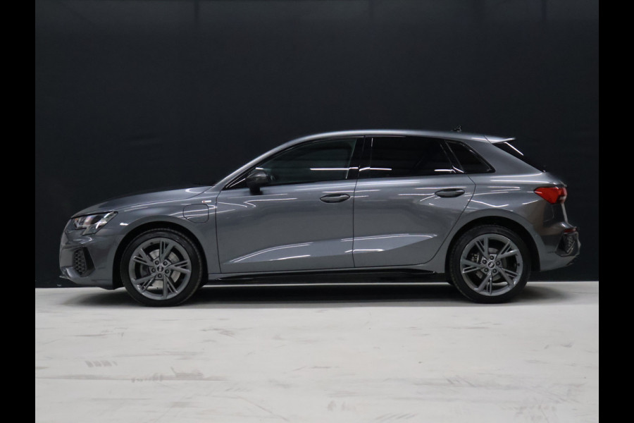 Audi A3 Sportback 40 TFSI e Sport S Line [APPLE CARPLAY, ANDROID, STOELVERWARMING, VOL LEDER, CAMERA, PDC 360, CRUISE, CLIMATE, TREKHAAK AFNEEMBAAR, NIEUWSTAAT]