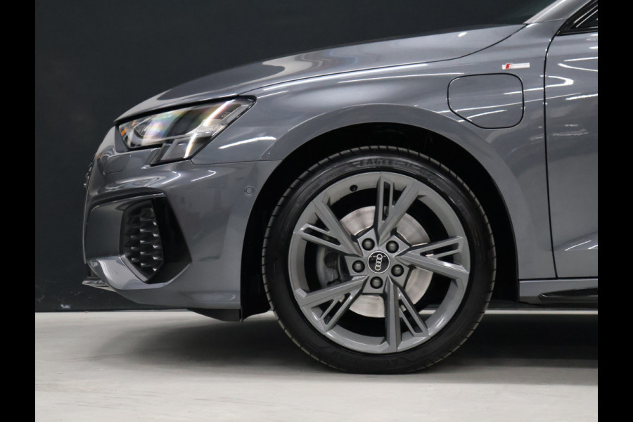 Audi A3 Sportback 40 TFSI e Sport S Line [APPLE CARPLAY, ANDROID, STOELVERWARMING, VOL LEDER, CAMERA, PDC 360, CRUISE, CLIMATE, TREKHAAK AFNEEMBAAR, NIEUWSTAAT]