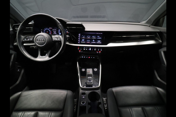 Audi A3 Sportback 40 TFSI e Sport S Line [APPLE CARPLAY, ANDROID, STOELVERWARMING, VOL LEDER, CAMERA, PDC 360, CRUISE, CLIMATE, TREKHAAK AFNEEMBAAR, NIEUWSTAAT]
