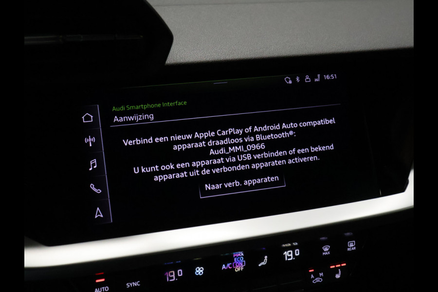 Audi A3 Sportback 40 TFSI e Sport S Line [APPLE CARPLAY, ANDROID, STOELVERWARMING, VOL LEDER, CAMERA, PDC 360, CRUISE, CLIMATE, TREKHAAK AFNEEMBAAR, NIEUWSTAAT]