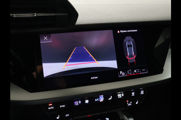 Audi A3 Sportback 40 TFSI e Sport S Line [APPLE CARPLAY, ANDROID, STOELVERWARMING, VOL LEDER, CAMERA, PDC 360, CRUISE, CLIMATE, TREKHAAK AFNEEMBAAR, NIEUWSTAAT]