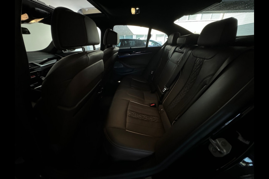 BMW 5 Serie 530e xDrive High Executive M Sport Pano|HuD|H/K
