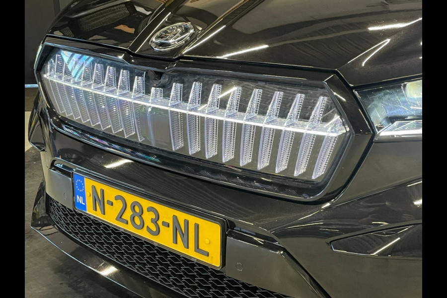 Škoda ENYAQ iV 80 Founders Edition Black|90% SOH|CRYSTAL FACE|LEDER|NAVI|CAMERA|STUURVERWARMING|NAP|NL-AUTO|1e EIGENAAR|INCL.BTW|