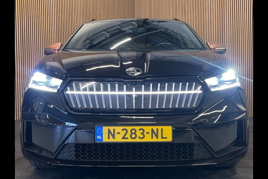 Škoda ENYAQ iV 80 Founders Edition Black|90% SOH|CRYSTAL FACE|LEDER|NAVI|CAMERA|STUURVERWARMING|NAP|NL-AUTO|1e EIGENAAR|INCL.BTW|
