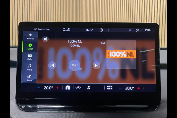 Škoda ENYAQ iV 80 Founders Edition Black|90% SOH|CRYSTAL FACE|LEDER|NAVI|CAMERA|STUURVERWARMING|NAP|NL-AUTO|1e EIGENAAR|INCL.BTW|