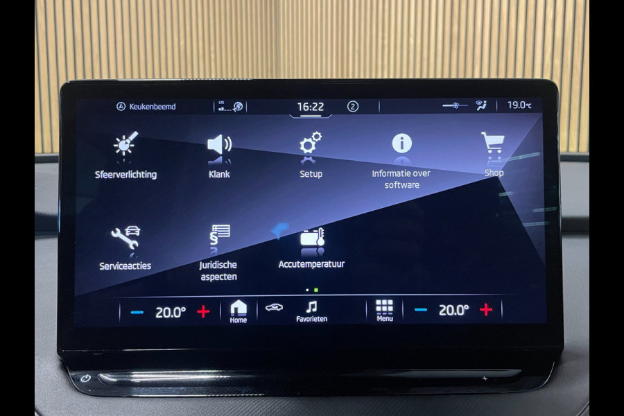 Škoda ENYAQ iV 80 Founders Edition Black|90% SOH|CRYSTAL FACE|LEDER|NAVI|CAMERA|STUURVERWARMING|NAP|NL-AUTO|1e EIGENAAR|INCL.BTW|