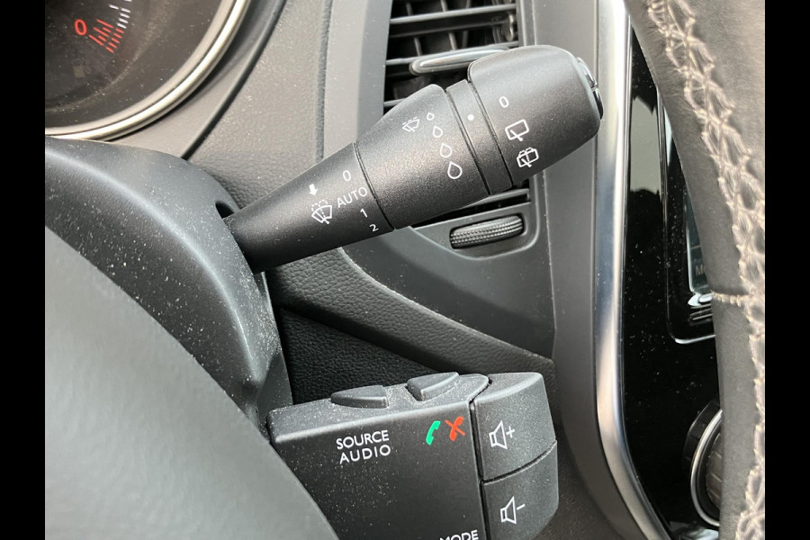 Renault Captur 1.3 TCe Intens | Trekhaak | Camera | Navi | NAP