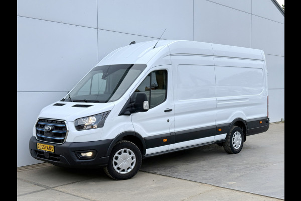 Ford E-Transit 68kWh 184PK L4H3 317km WLTP 93,9% (SOH) BEV Snelladen Carplay Climate control Laadkabel 360° camera Parkeersensoren voor achter Stoelverwarming