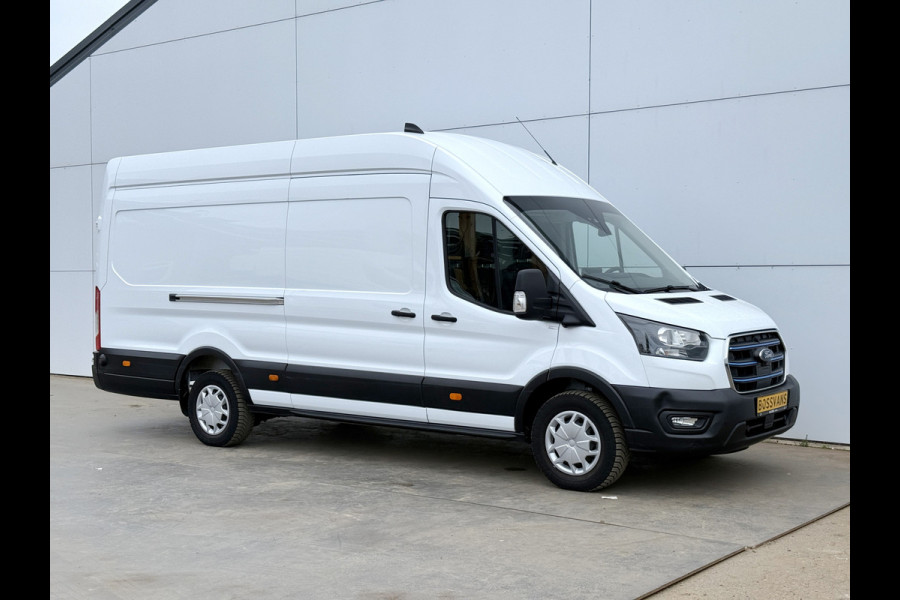 Ford E-Transit 68kWh 184PK L4H3 317km WLTP 93,9% (SOH) BEV Snelladen Carplay Climate control Laadkabel 360° camera Parkeersensoren voor achter Stoelverwarming