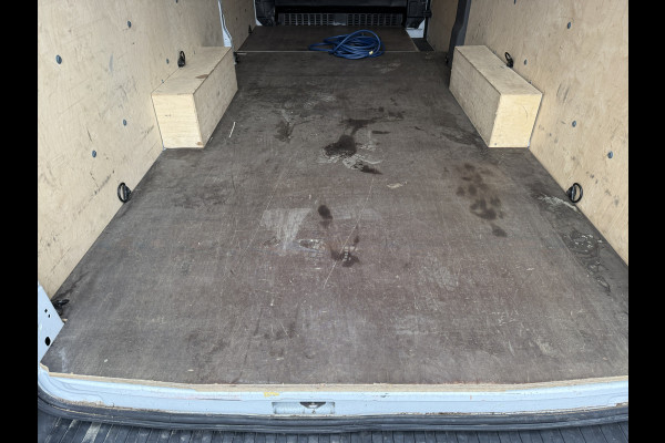 Ford E-Transit 68kWh 184PK L4H3 317km WLTP 93,9% (SOH) BEV Snelladen Carplay Climate control Laadkabel 360° camera Parkeersensoren voor achter Stoelverwarming