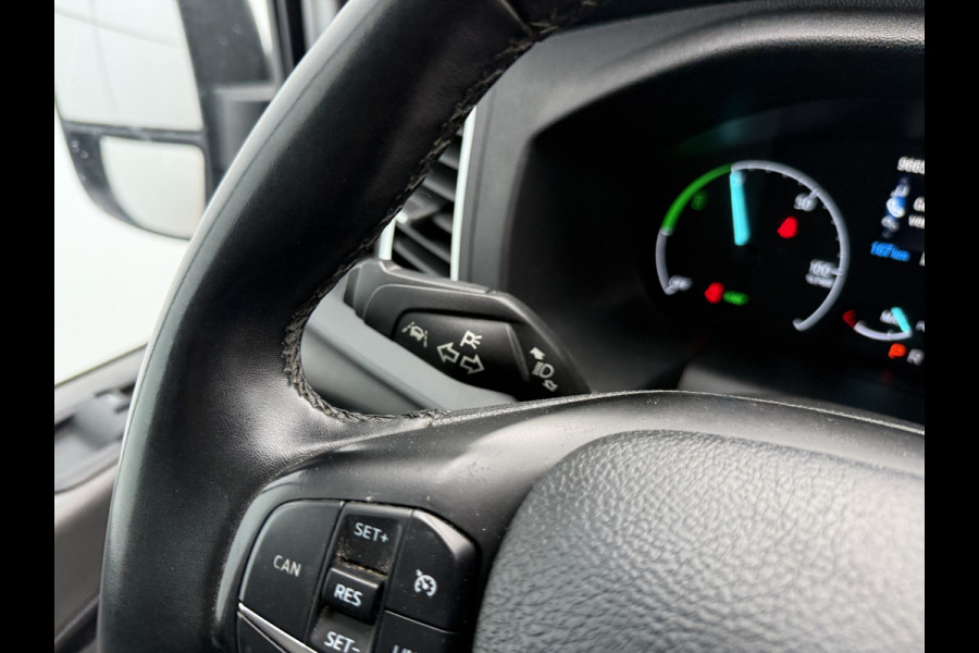 Ford E-Transit 68kWh 184PK L4H3 317km WLTP 93,9% (SOH) BEV Snelladen Carplay Climate control Laadkabel 360° camera Parkeersensoren voor achter Stoelverwarming