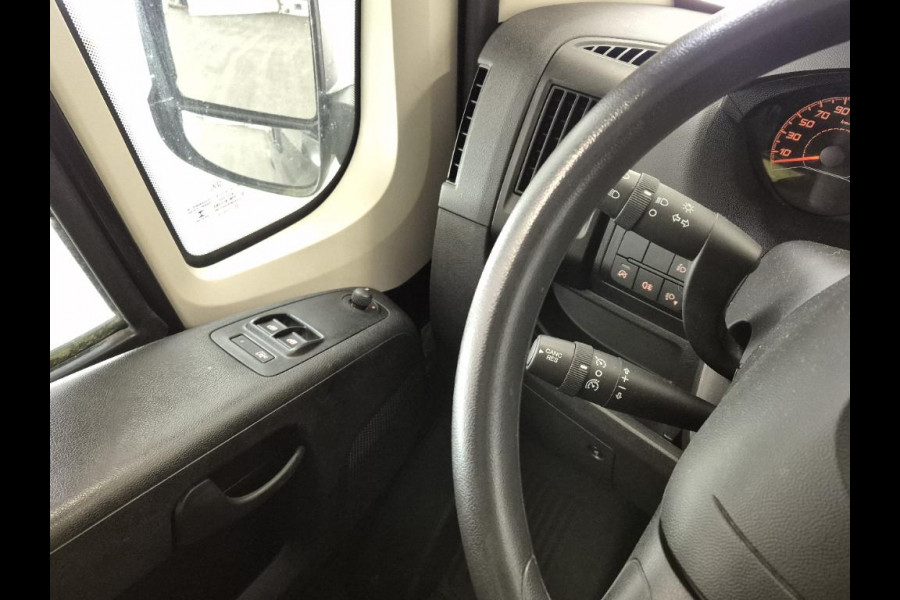 Peugeot Boxer 35 2.2 HDi 165 L2H2 Edition
