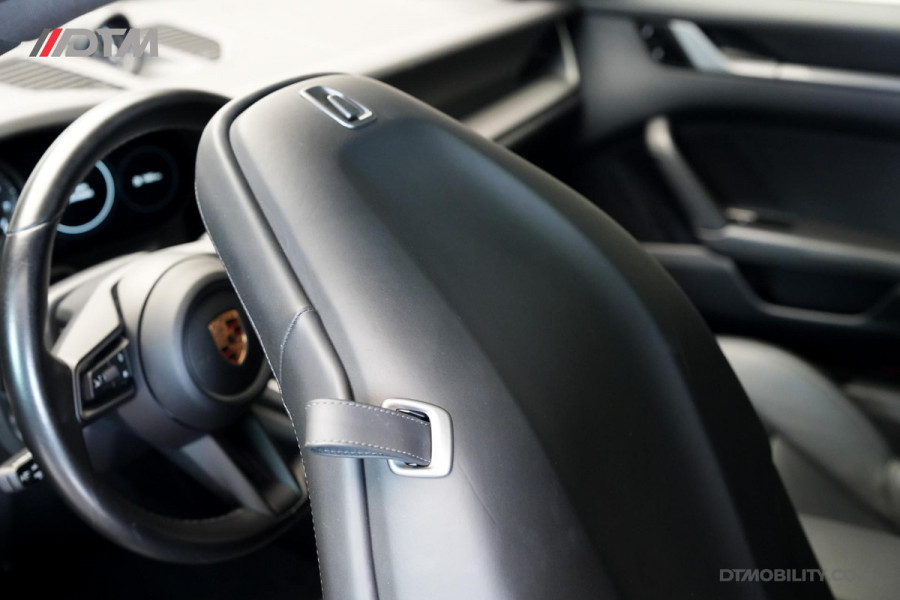 Porsche 911 3.0 Carrera 4S | PTS | Akrapovic | Aerokit