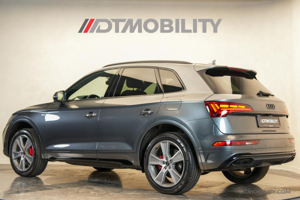 Audi Q5 55TFSIe S-Edition Competition | RS Stoelen | Pano | 360 | Trekhaak