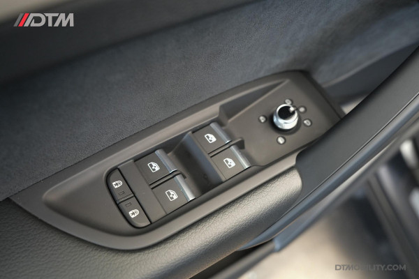 Audi Q5 55TFSIe S-Edition Competition | RS Stoelen | Pano | 360 | Trekhaak