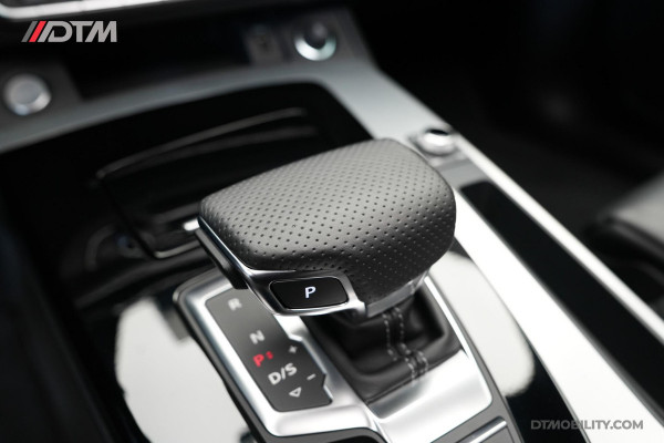 Audi Q5 55TFSIe S-Edition Competition | RS Stoelen | Pano | 360 | Trekhaak