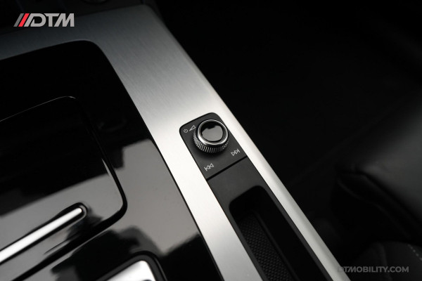 Audi Q5 55TFSIe S-Edition Competition | RS Stoelen | Pano | 360 | Trekhaak