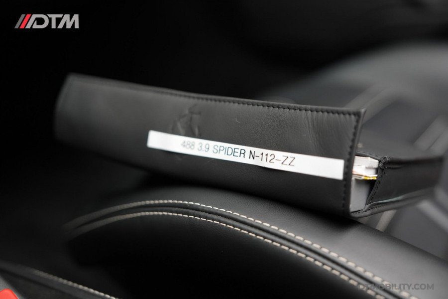 Ferrari 488 3.9 Spider HELE | Daytona Racing Seats | Passenger Display | Nose Lift |