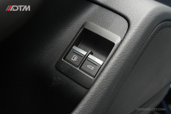 Audi A6 Limousine 55TFSIe Quattro Competition | Panoramadak | Leder | 360