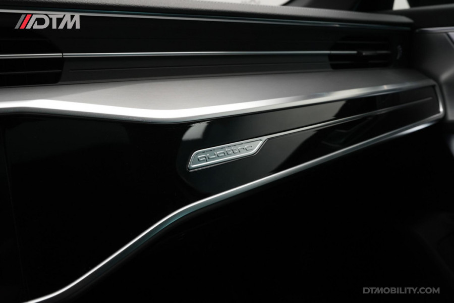 Audi A6 Limousine 55TFSIe Quattro Competition | Panoramadak | Leder | 360