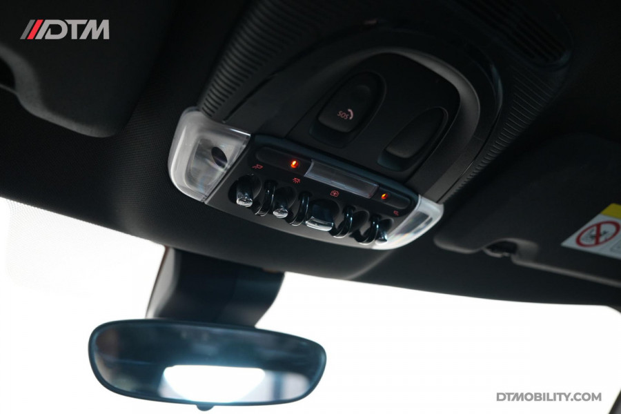MINI Countryman Mini 2.0 Cooper S E ALL4 Northwood Edition | Panoramadak | Camera | Leder | Head-Up Display |