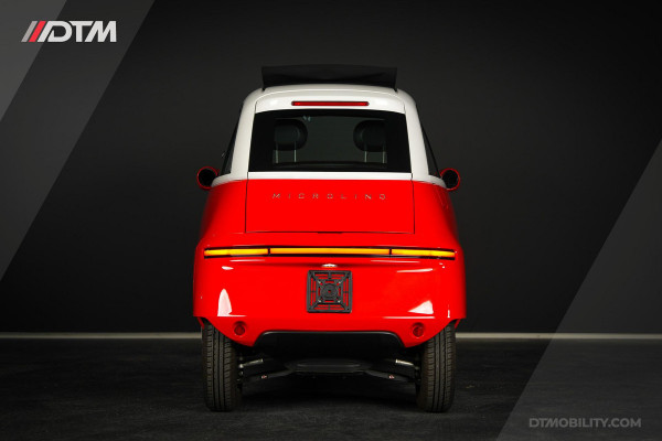 Microlino Urban 5.5 kWh Competizione 10.5 kWh L7 90 Km/h Autorijbewijs