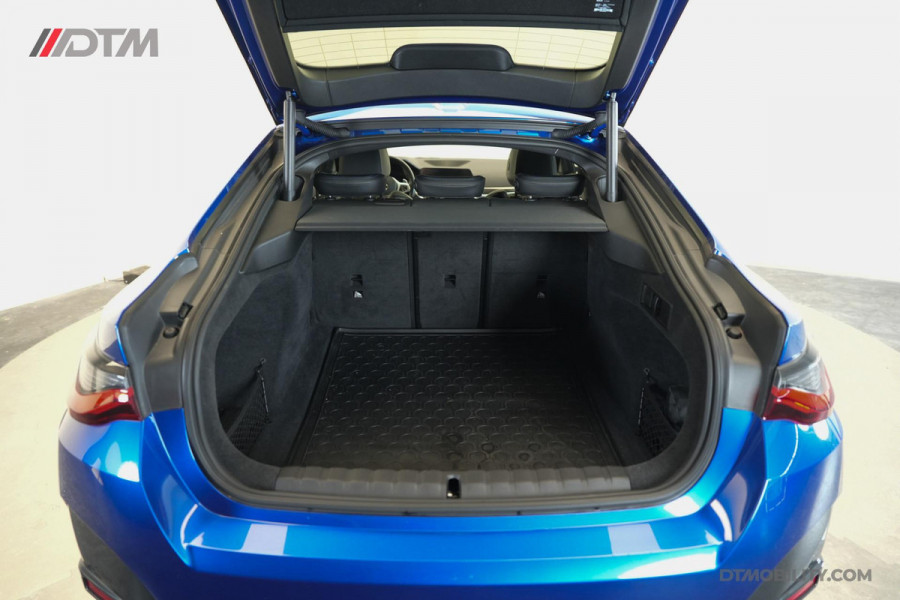 BMW 4 Serie Gran Coupé Gran Coupé 420i High Executive M-Sport | Schuifdak | Carbon | Laser