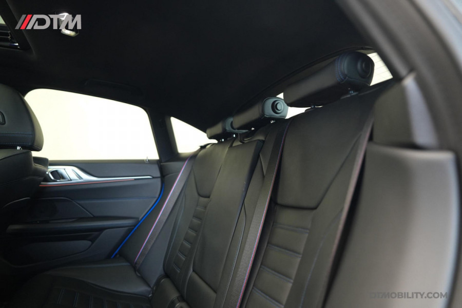 BMW 4 Serie Gran Coupé Gran Coupé 420i High Executive M-Sport | Schuifdak | Carbon | Laser