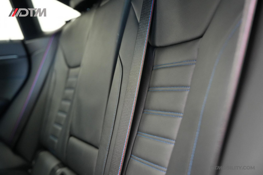 BMW 4 Serie Gran Coupé Gran Coupé 420i High Executive M-Sport | Schuifdak | Carbon | Laser