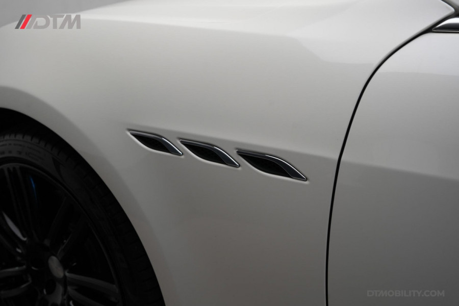 Maserati Ghibli 3.0 V6 D GranLusso | Zegna interieur | Bowers & Wilkens
