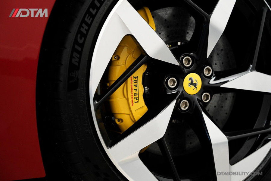 Ferrari 12Cilindri 6.5 V12 Rosso
