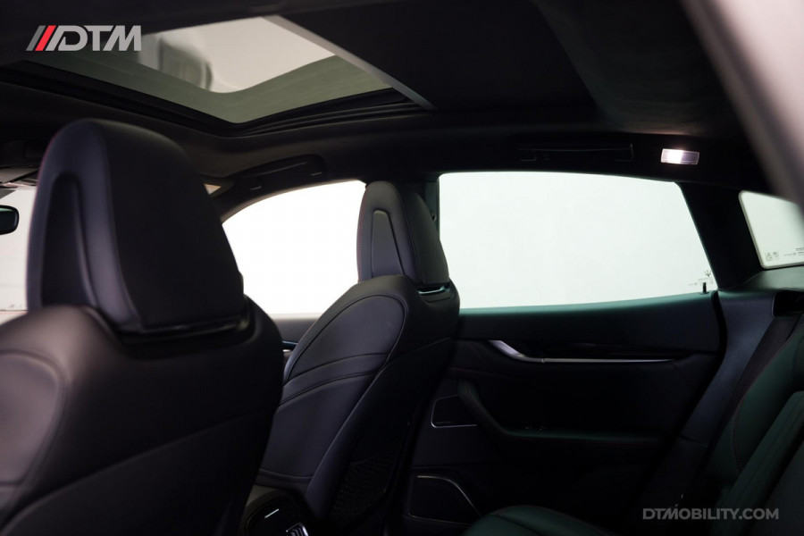 Maserati Levante 3.0 V6 Modena S | Panoramadak | Harman/Kardon | Trekhaak