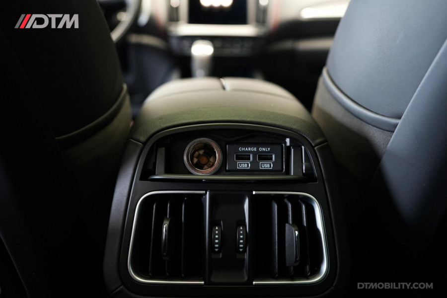 Maserati Levante 3.0 V6 Modena S | Panoramadak | Harman/Kardon | Trekhaak