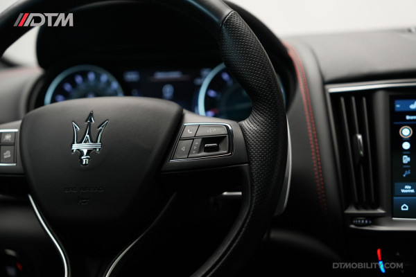 Maserati Levante 3.0 V6 Modena S | Panoramadak | Harman/Kardon | Trekhaak