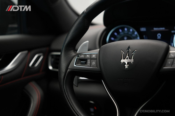 Maserati Levante 3.0 V6 Modena S | Panoramadak | Harman/Kardon | Trekhaak