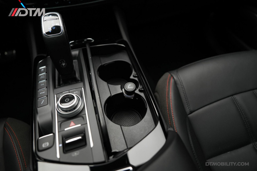 Maserati Levante 3.0 V6 Modena S | Panoramadak | Harman/Kardon | Trekhaak