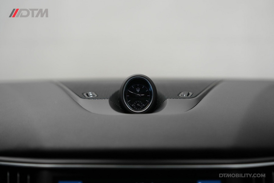 Maserati Levante 3.0 V6 Modena S | Panoramadak | Harman/Kardon | Trekhaak