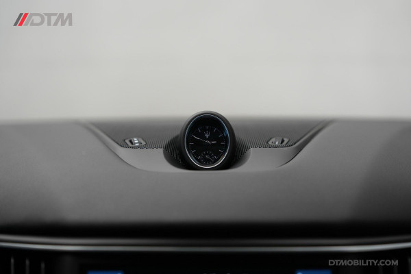 Maserati Levante 3.0 V6 Modena S | Panoramadak | Harman/Kardon | Trekhaak