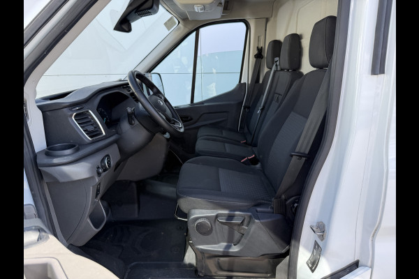 Ford E-Transit 68kWh 184PK L2H2 317km WLTP 97% (SOH) BEV Snelladen Camera Cruise control Climate control Carplay Navigatie Laadkabel Parkeersensoren