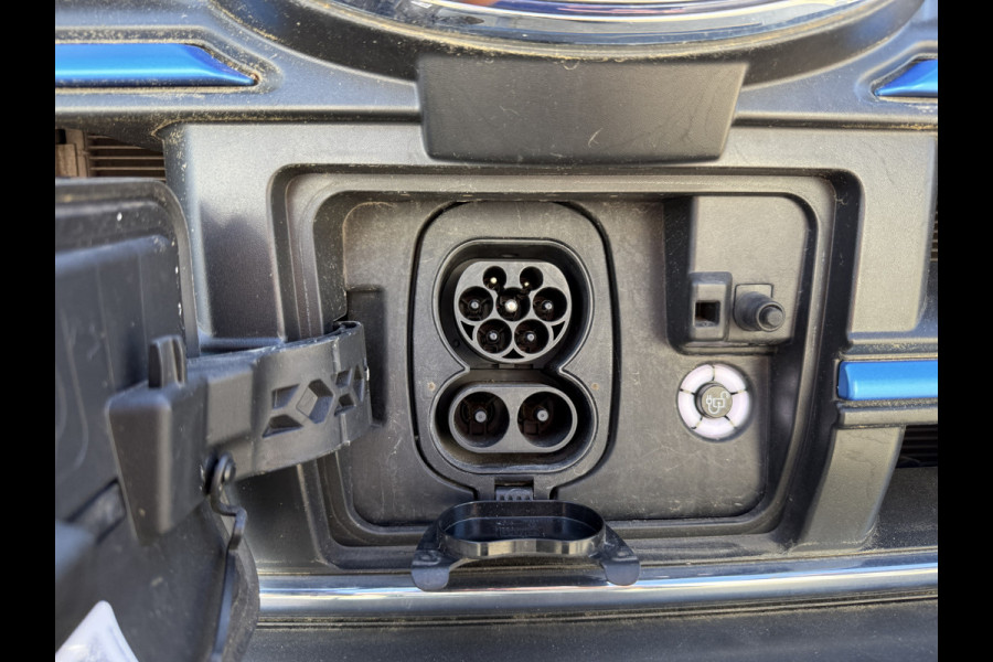 Ford E-Transit 68kWh 184PK L2H2 317km WLTP 97% (SOH) BEV Snelladen Camera Cruise control Climate control Carplay Navigatie Laadkabel Parkeersensoren