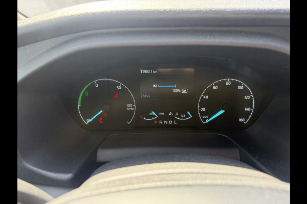 Ford E-Transit 68kWh 184PK L2H2 317km WLTP 97% (SOH) BEV Snelladen Camera Cruise control Climate control Carplay Navigatie Laadkabel Parkeersensoren