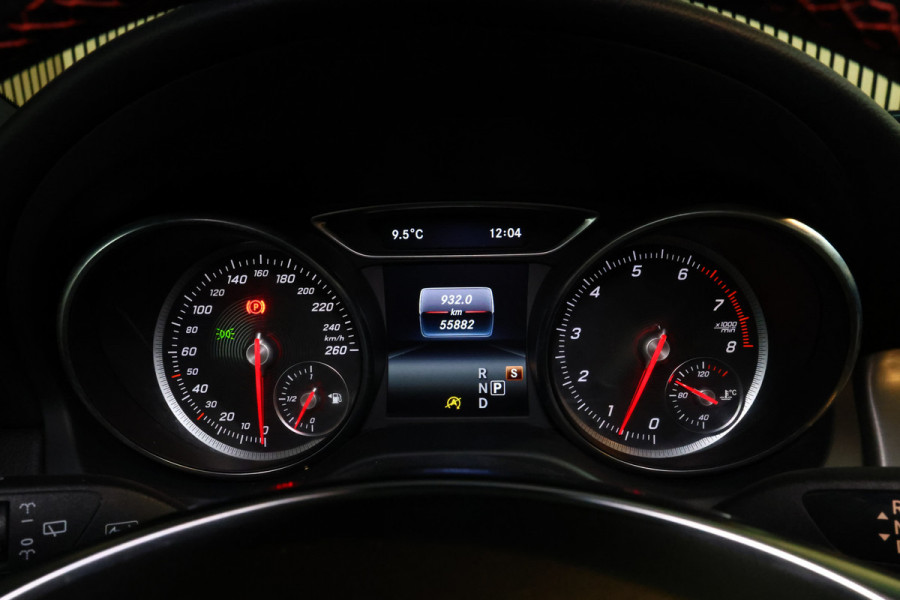 Mercedes-Benz GLA 250 AMG Premium Plus CRUISE NAVI MODI STOELVW DYNSELECT "19