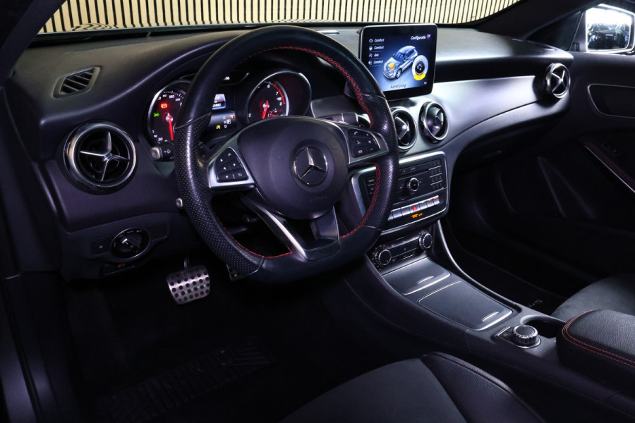 Mercedes-Benz GLA 250 AMG Premium Plus CRUISE NAVI MODI STOELVW DYNSELECT "19