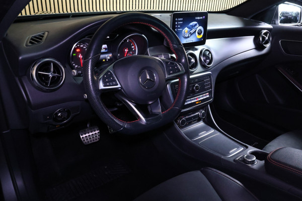 Mercedes-Benz GLA 250 AMG Premium Plus CRUISE NAVI MODI STOELVW DYNSELECT "19