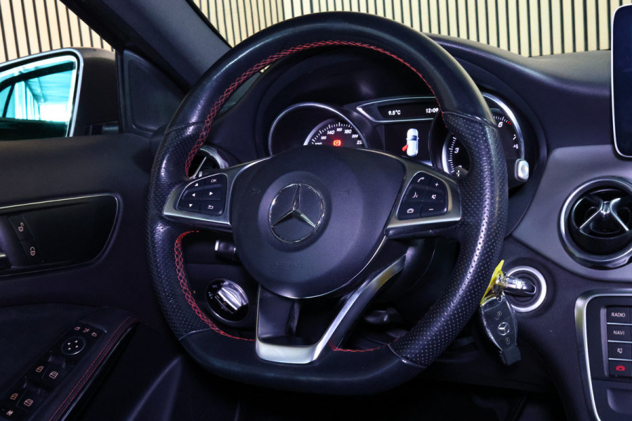 Mercedes-Benz GLA 250 AMG Premium Plus CRUISE NAVI MODI STOELVW DYNSELECT "19